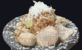 平太周 爆盛油脂麺(ばくもりあぶらあぶらめん) 900円